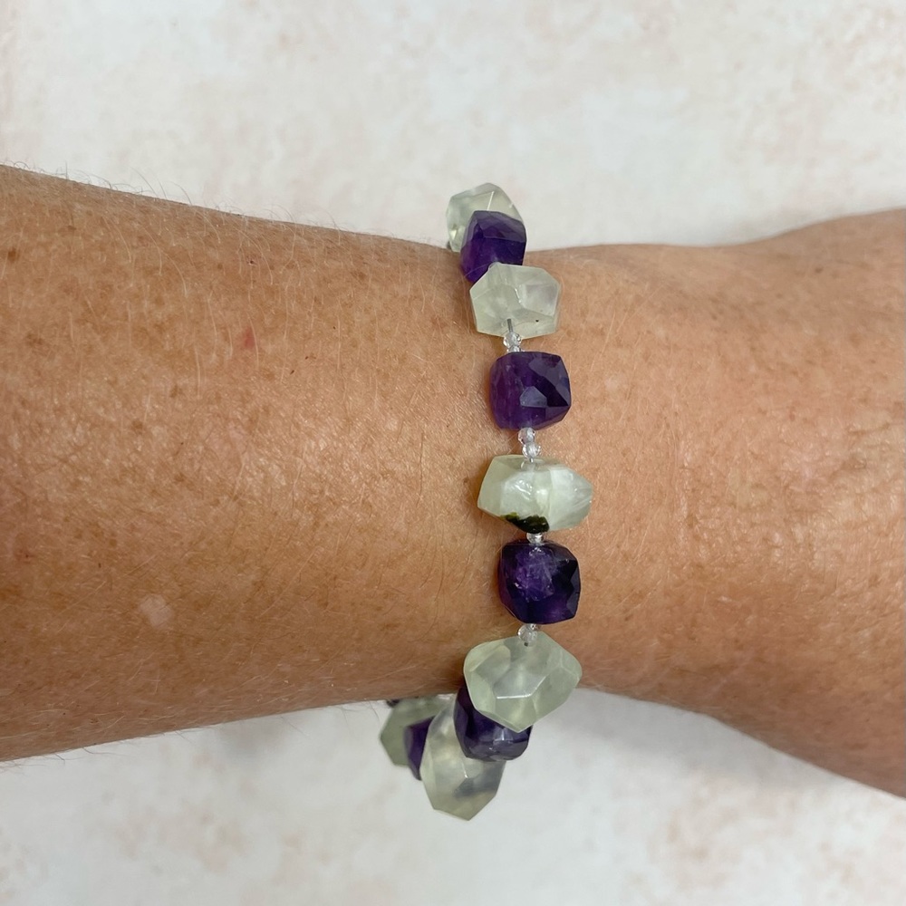 Amethyst and Prehnite bracelet